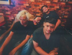 Iconic Tourist Siap Gebrak Panggung dengan Album ‘If There Were A Band At The Opera