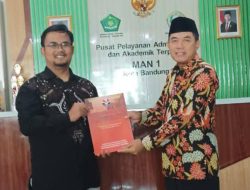 Program P3K UPI di MAN 1 Kota Bandung: Membangun Guru Berkualitas dan Profesional