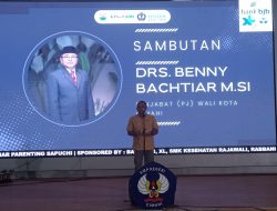 Peran Orang Tua di Era Digital: Seminar Parenting SMPN 10 Cimahi Hadirkan Solusi dan Strategi