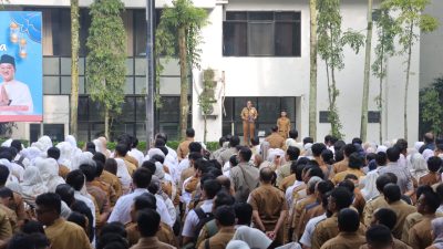 Gelaran Apel Hari Senin Pertama Kepemimpinan Ngatiyana Sebagai Wali Kota Cimahi