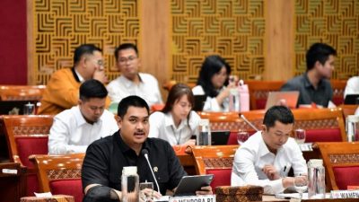Menpora Dito Lakukan Rapat Kersa Dengan Komisi-komisi di DPR RI