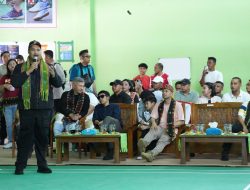 Menpora RI Berikan Motivasi Kepada Peserta Ibunda Badminton Championship di GOR Ibunda Labuan Bajo