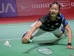 Putri KW Lolos ke Semifinal Swiss Open 2025 Usai Libas Wakil China Han Qianxi