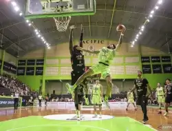 Dewa United Bungkam Pacific Caesar 92-75, Tembus Posisi Enam Besar IBL 2025