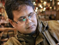 Menjaga Cahaya di Malam Hari, Narasi Indah tentang Aturan Jam Malam Pelajar di Jawa Barat