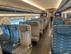 Terekam Kamera, Pencuri Bantal di Kereta Whoosh Dibekuk Polisi