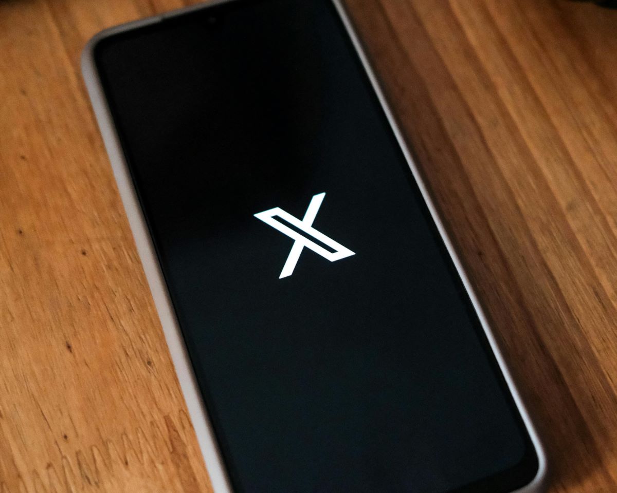 Uni Eropa Jatuhkan Denda Rp2,3 Triliun ke X Akibat Centang Biru yang Dianggap Menipu