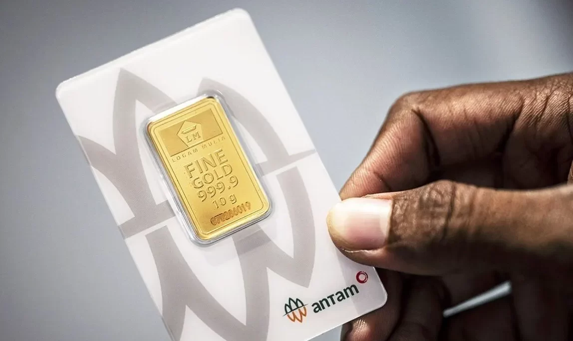 Harga Emas PT Aneka Tambang Tbk Naik Rp16.000, Tembus Rp3.039.000 per Gram